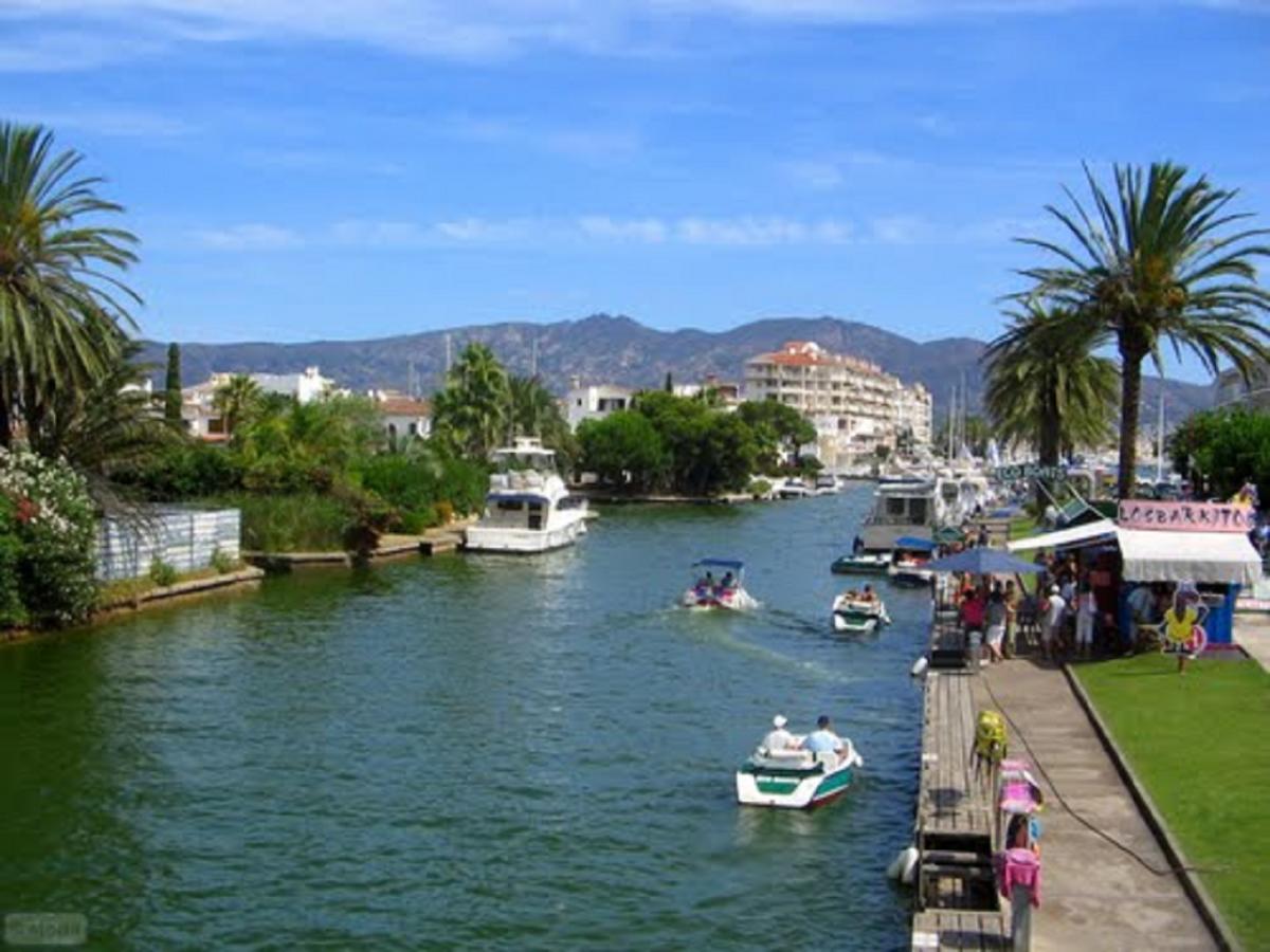 Goldhome - Sylvia - Vistas Espectaculares Al Mar Empuriabrava Zewnętrze zdjęcie